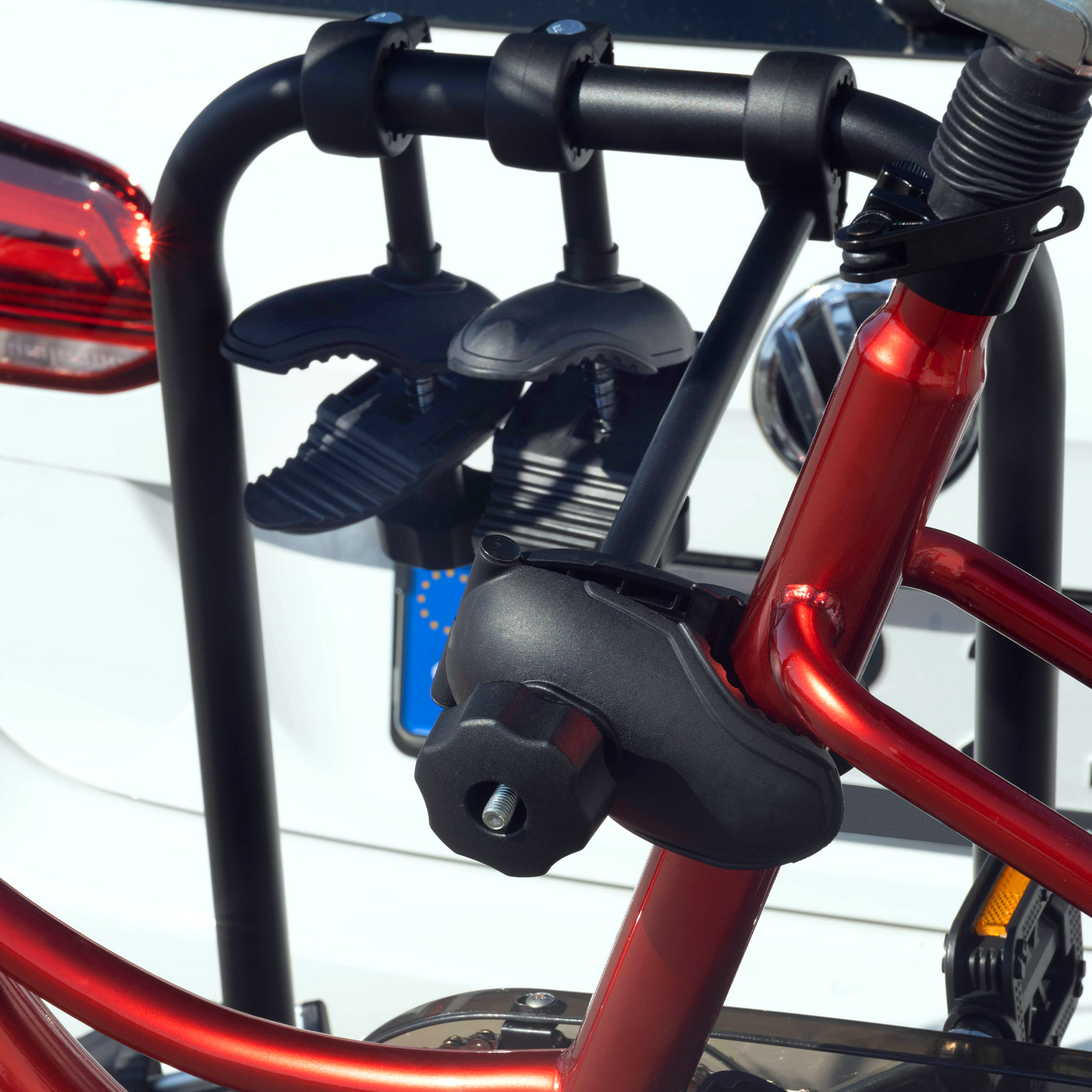 Cykelhållare bil med lyse | För 3 cyklar Cykelhållare bil med lyse | För 3 cyklar