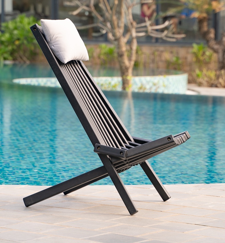 Solstol med nackkudde | Svart | Calcutta Solstol med nackkudde | Svart | Calcutta