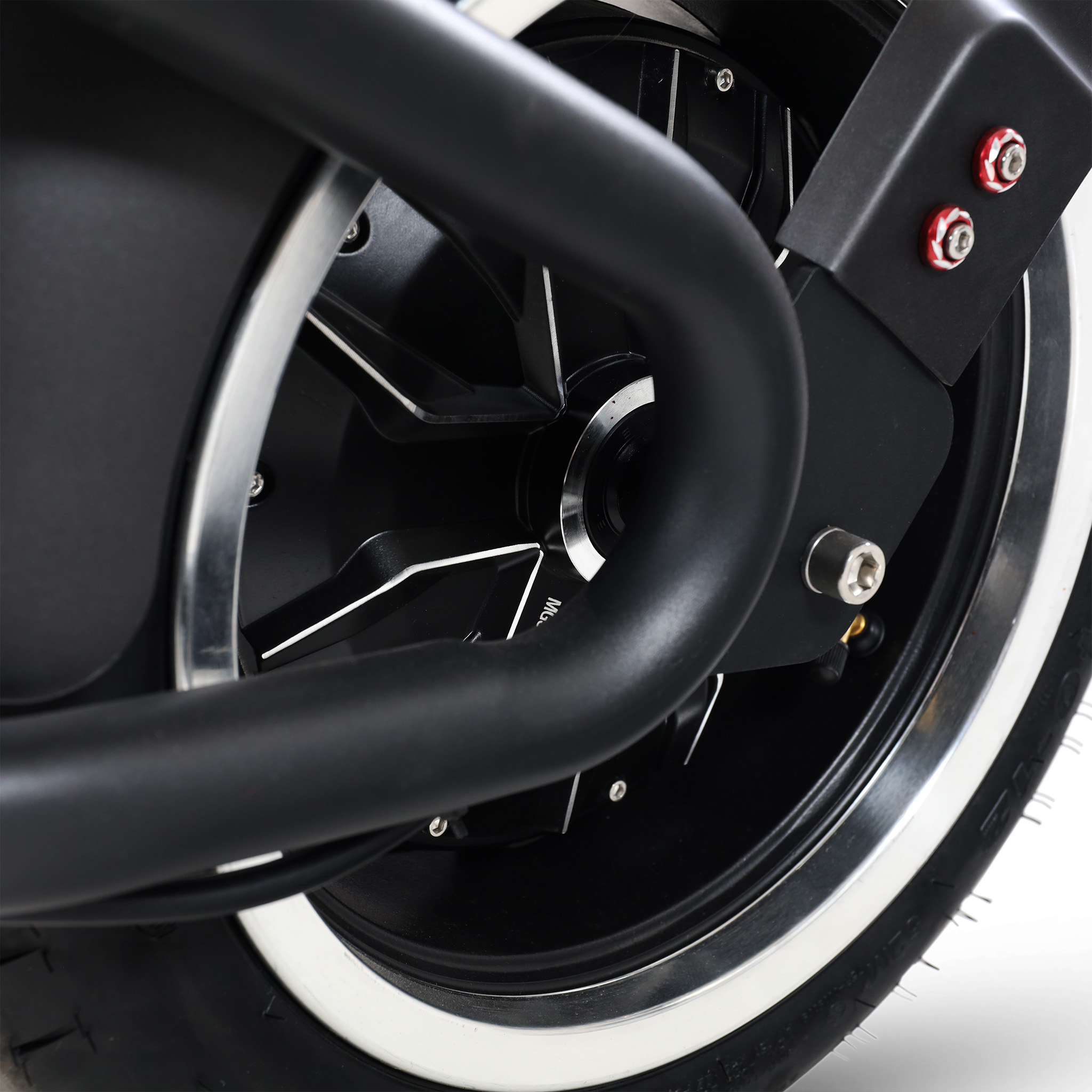 Fatscooter Bobber 2000W | LG Litiumbatteri | Borstlös motor | Lyfco Fatscooter Bobber 2000W | LG Litiumbatteri | Borstlös motor | Lyfco