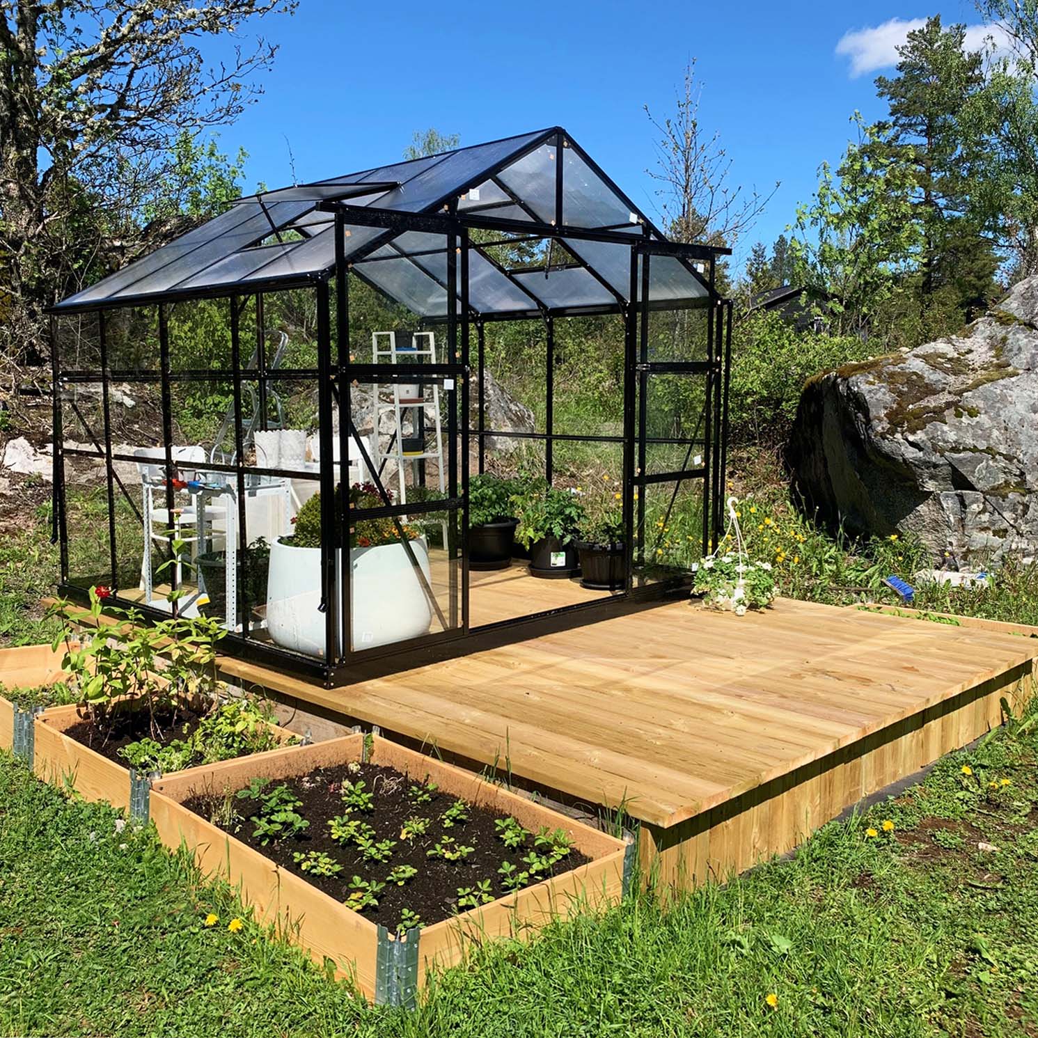 Växthus 6,4 m² | 4 mm säkerhetsglas | 5 års stormgaranti Växthus 6,4 m² | 4 mm säkerhetsglas | 5 års stormgaranti
