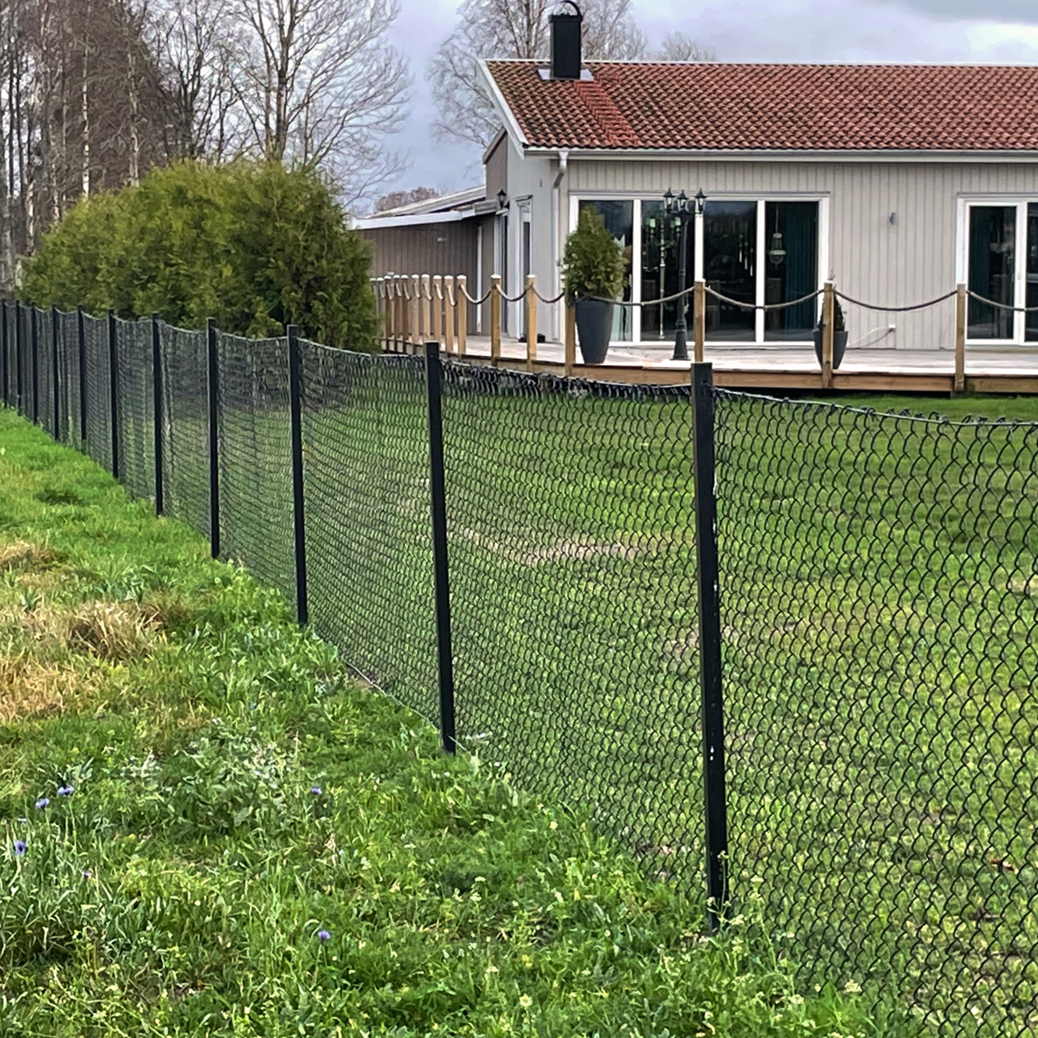 Villastängsel 150cm högt | 25 meter | Komplett paket Villastängsel 150cm högt | 25 meter | Komplett paket