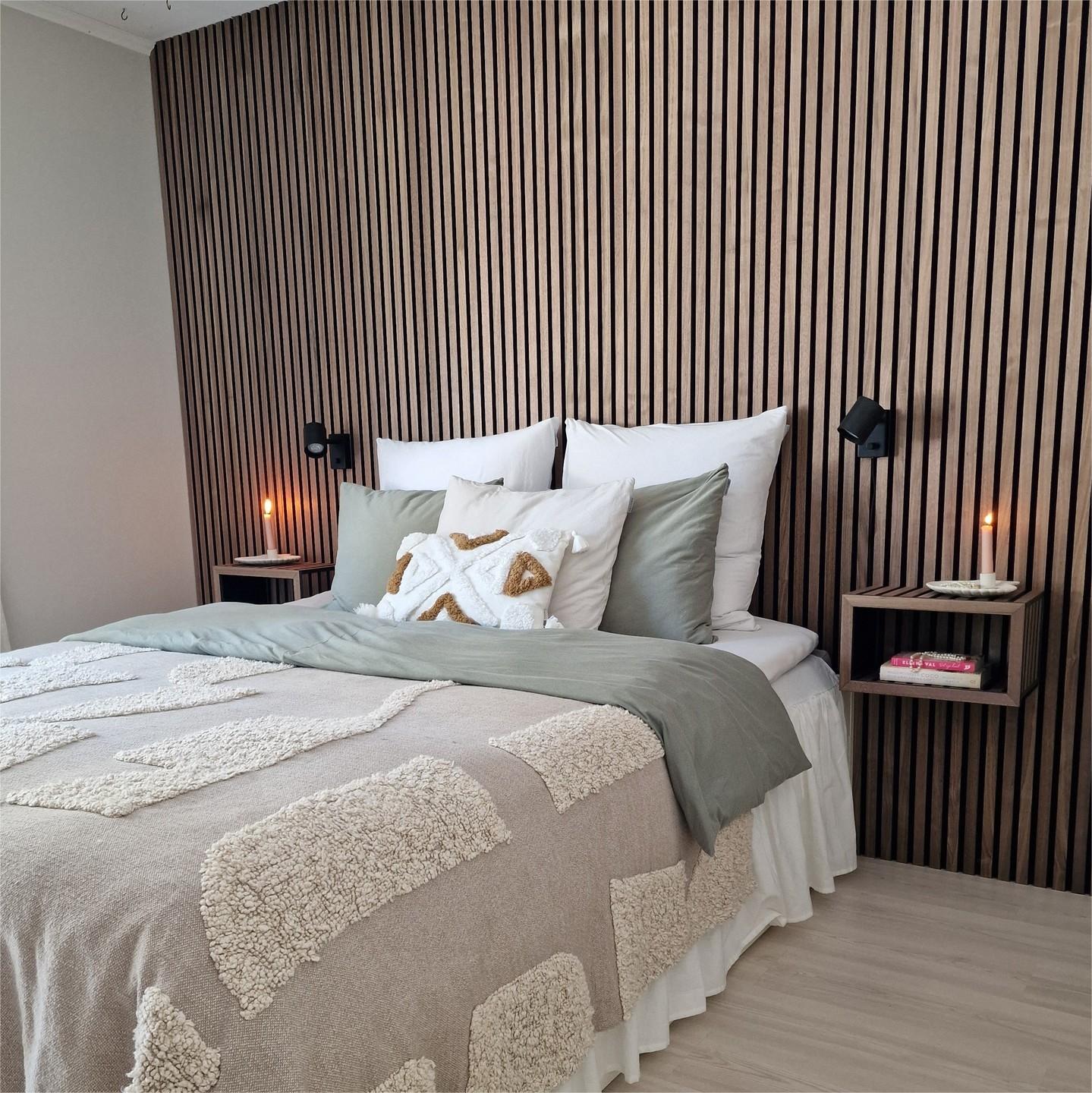 Trälamell akustikpaneler | 2400x600x21mm | Valnöt Trälamell akustikpaneler | 2400x600x21mm | Valnöt