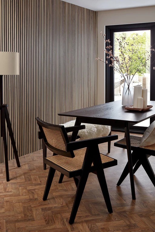 Trälamell akustikpaneler | 2700x600x21mm | Valnöt Trälamell akustikpaneler | 2700x600x21mm | Valnöt