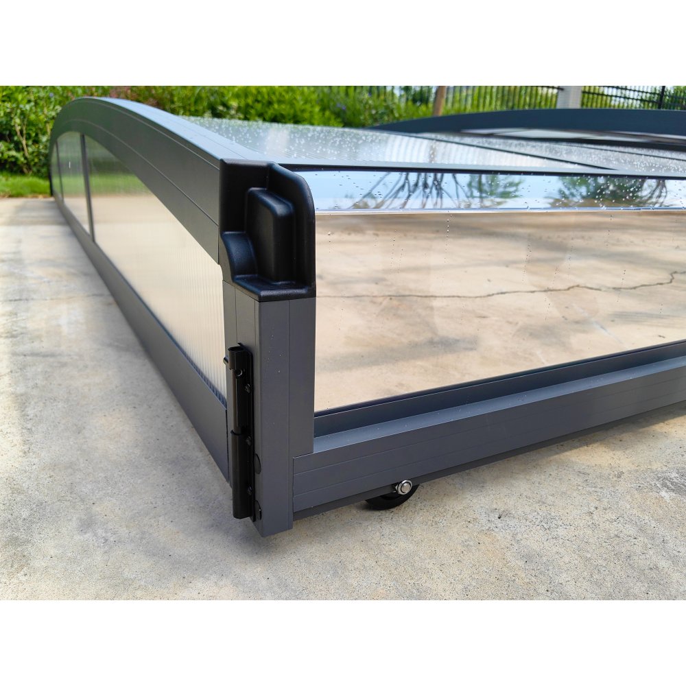 Pooltak 4x8m | Utan skenor | UV-skydd | Flexibel dörr Pooltak 4x8m | Utan skenor | UV-skydd | Flexibel dörr