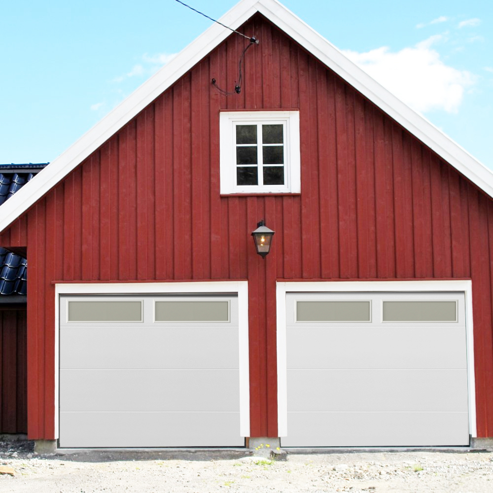 Garageport takskjutport med fj�rrstyrning | 2,4m bred | Med f�nster
