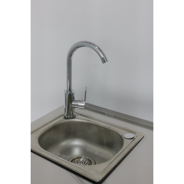 Tv�ttst�ll i galvaniserat st�l med handfat & kran | Utomhus | 80�50�90 cm