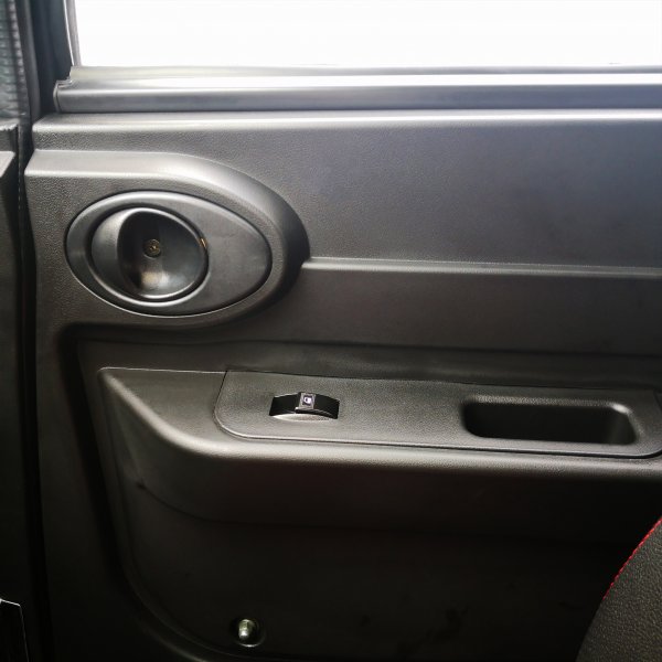 Elmopedbil trehjulig 2000W | Klass 1 | 45 km/tim | Svart Elmopedbil trehjulig 2000W | Klass 1 | 45 km/tim | Svart