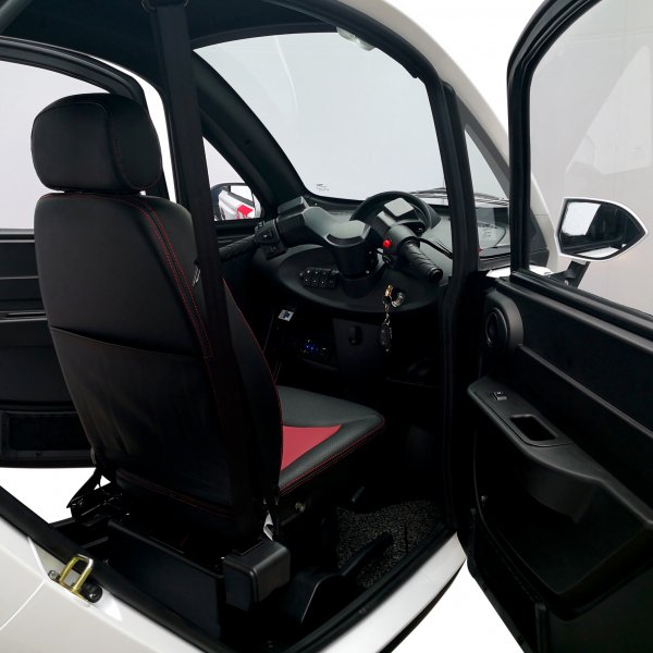 Elmopedbil trehjulig 2000W | Klass 1 | 45 km/tim | R�d