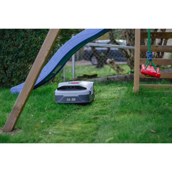 Robotgr�sklippare utan slinga 3600m� | Full-Band RTK + 4 AI-kameror | ANTHBOT Genie 3000