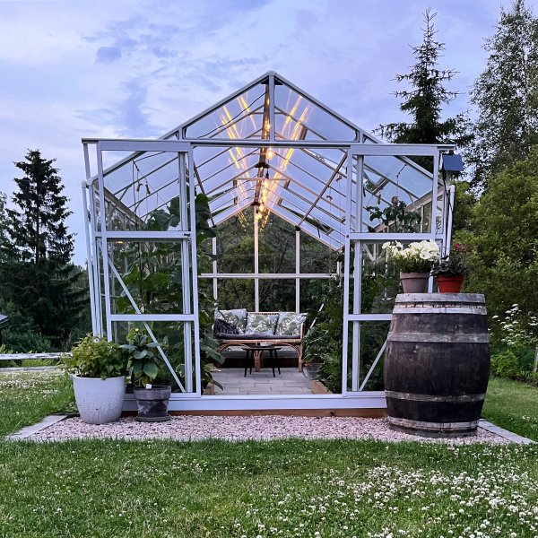 Växthus 12,7m² | 5 års stormgaranti | 4mm säkerhetsglas Växthus 12,7m² | 5 års stormgaranti | 4mm säkerhetsglas