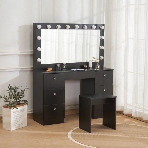 Sminkbord med LED-spegel | 14 lampor, 7 lådor & kristallhandtag | Svart Sminkbord med LED-spegel | 14 lampor, 7 lådor & kristallhandtag | Svart