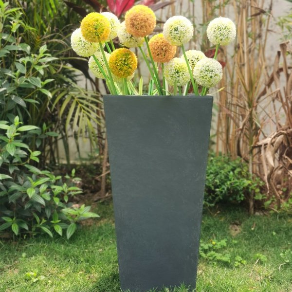 H�g fiberarmerad kruka f�r utomhusbruk - Granit/svart