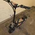 Kundbild Elscooter 1000W med sadel | 38 km/tim | Hopfällbar | Lyfco: Miss nöjd med att elskoten inte...