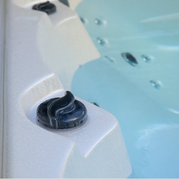 Spabad Poseidon - 5-6 personer | Lyfco Spabad Poseidon - 5-6 personer | Lyfco