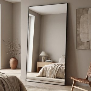Stor helkroppsspegel | Svart aluminiumram | BLANCHE