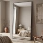 Stor helkroppsspegel | Svart aluminiumram | BLANCHE