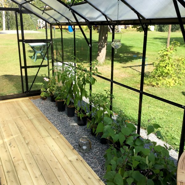 Växthus 16 m² | 4mm säkerhetsglas | 5 års stormgaranti Växthus 16 m² | 4mm säkerhetsglas | 5 års stormgaranti