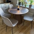 Kundbild Runt matbord 100 cm i m�rkbrun valn�t med plats f�r 4 personer | Moi: Mycket bra bord. Stabilt och fint.