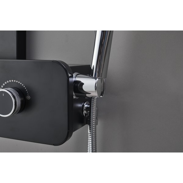 Duschpanel i svart rostfritt stål | Sylvana Duschpanel i svart rostfritt stål | Sylvana