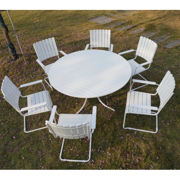 Rund matgrupp utomhus 6 stolar | �135 cm | Vit � Gl�nta