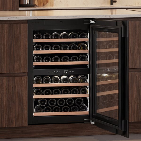 Integrerad Vinkyl 41 Flaskor | Push-to-Open | Inverterkompressor | LED-Belysning | 595 mm