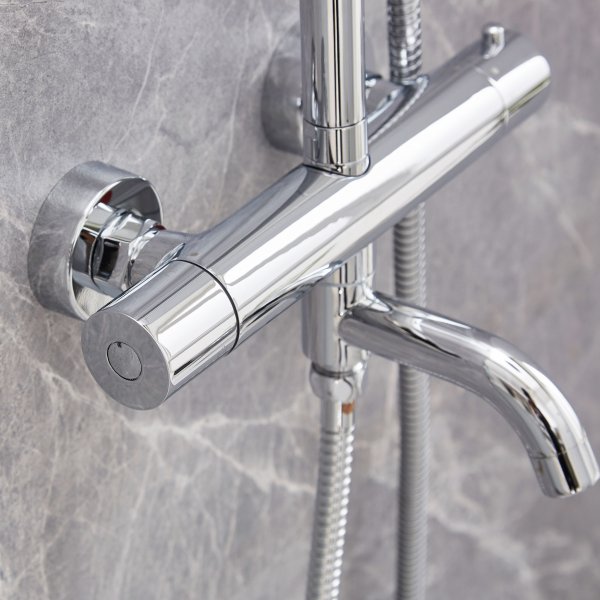 Takduschset med badkarsblandare | Brusa 2.0 - Krom - FYNDVARA