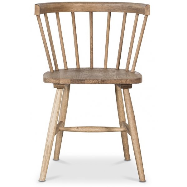 Karmstolar i massiv oljad ek med klassisk pinnstolsdesign, 2-pack | Sandhamn