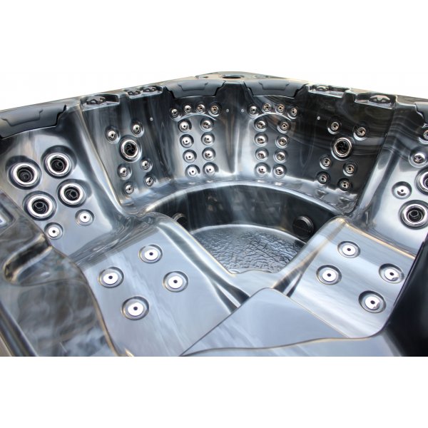Mimas Spabad Svart | F�r 6 personer | 94 jets | Inklusive lock | LED-belysning | Lyfco