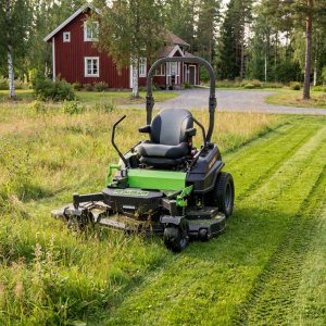 Zero-turn �kgr�sklippare 152 cm | 803 cc Loncin-motor | Kommersiell klippare