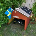Kundbild Hus/garage till robotgräsklippare - 104x86cm: Passade perfekt. Målade den...