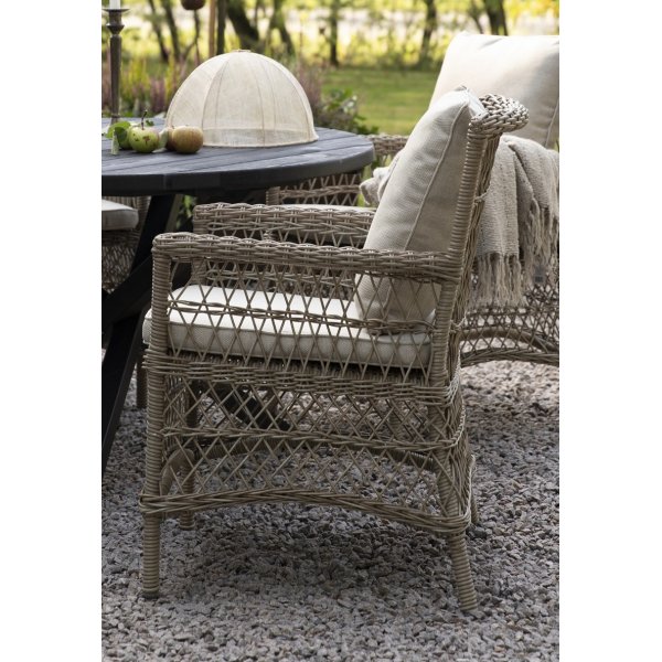 Provence utef�t�lj i naturf�rgad konstrotting