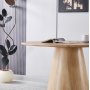 Runt matbord 100 cm i ek med plats f�r 4 personer | Moi