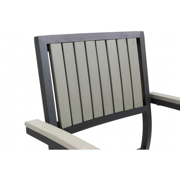 Tr�dg�rdsstol i aluminium och komposit - FYNDVARA - FYNDVARA