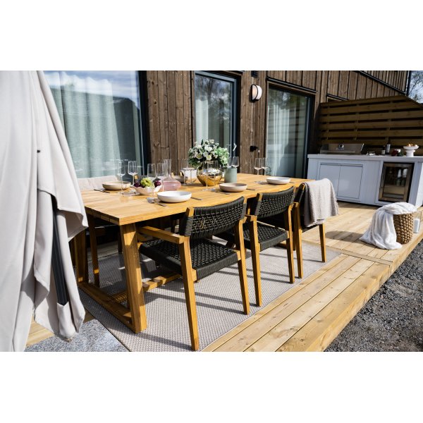 Elegant matgrupp | Sex sittplatser | Modern design och h�gkvalitativa material | Alex