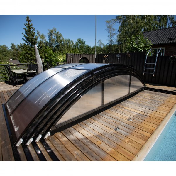 Pooltak 4x8m med sidodrr | Skjutbart - Svart