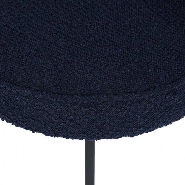 Vitt runt matbord med 6 tygstolar | Ekeby Vitt runt matbord med 6 tygstolar | Ekeby