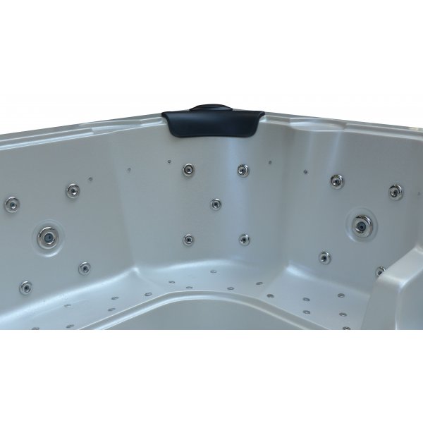 Utespa - Vivid Dreams