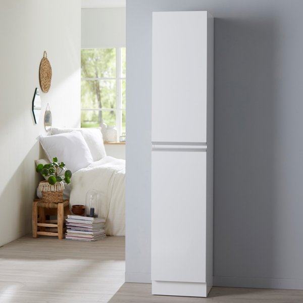 Högskåp badrum 180x30cm | Fyra hyllplan | Golvstående | Vit Högskåp badrum 180x30cm | Fyra hyllplan | Golvstående | Vit