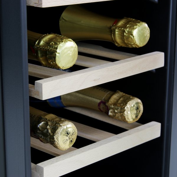 Vinkyl fr inbyggnad - 18 flaskor