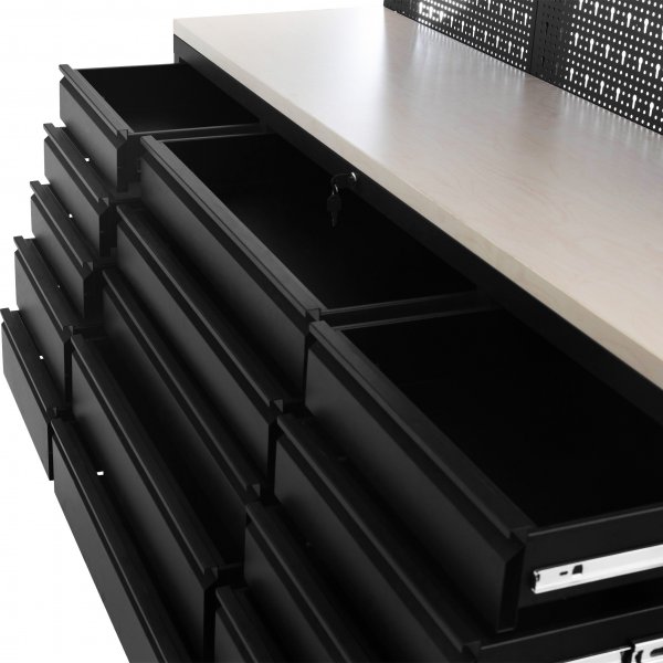 Komplett garageinredning på hjul Komplett garageinredning på hjul