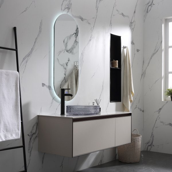 Oval LED-spegel 110x45cm | Antifog-funktion | Olivia