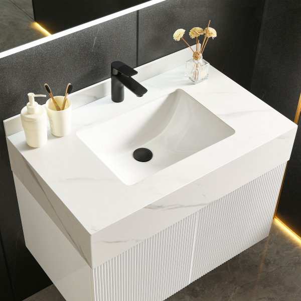 Badrumspaket | Tålig sintrad sten | LED-spegel | Cirrus White Badrumspaket | Tålig sintrad sten | LED-spegel | Cirrus White