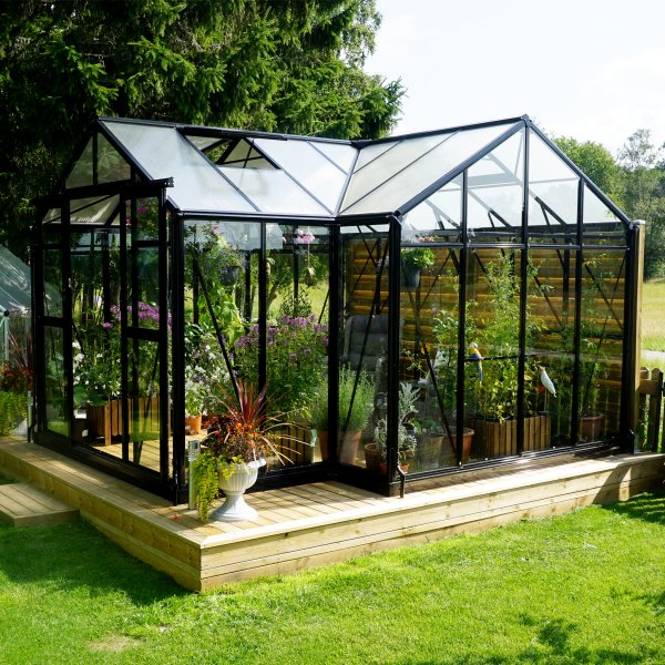 T-format glasvxthus 12,8m | 4mm skerhetsglas | 5 rs stormgaranti