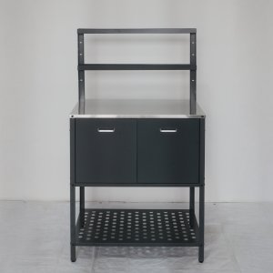 V�xthusbord med sk�p i galvaniserat st�l | F�rvaring & verktygshyllor | M�rkgr�