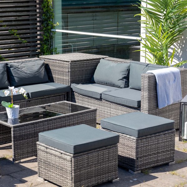 Exklusiv loungegrupp | Inbyggd förvaring | Grå konstrotting | Djursvik - FYNDVARA Exklusiv loungegrupp | Inbyggd förvaring | Grå konstrotting | Djursvik - FYNDVARA