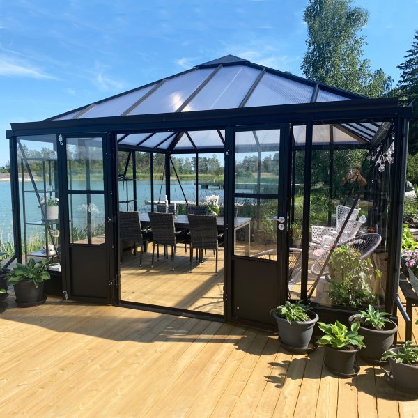 Orangeri och uterum 19,2m | Kvadratiskt premium-vxthus