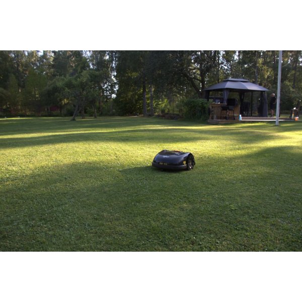 Robotgrsklippare 3600m | Lyfco E1600T-3 WiFi