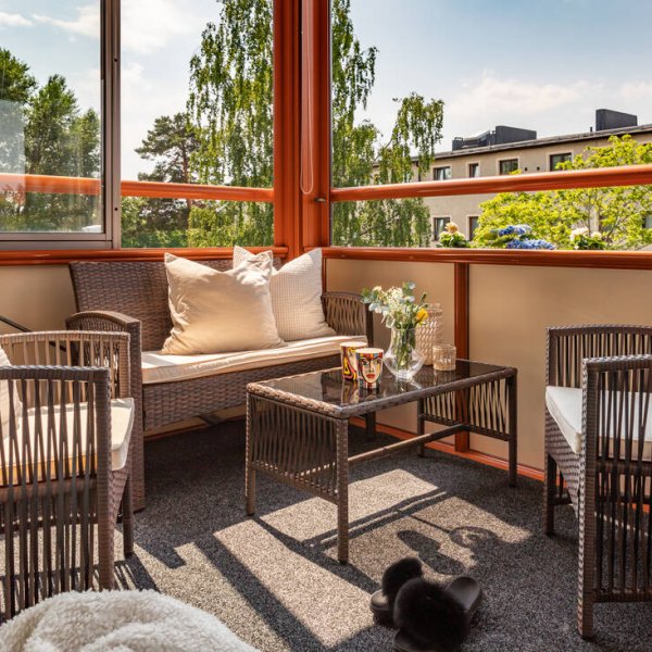 Lyxig soffgrupp för balkong | Lyfco Dalsjö Lyxig soffgrupp för balkong | Lyfco Dalsjö