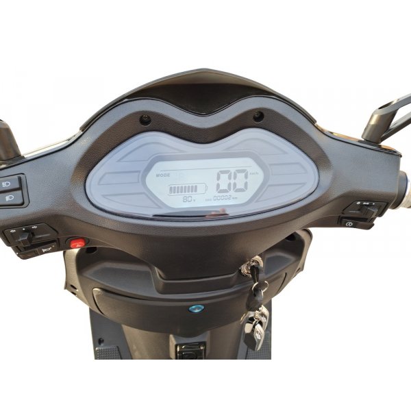 Elmoped 2000W | 72V 20Ah litiumbatteri | Upp till 45 km/h | Moped klass I | Rckvidd 50 km | Svart med rda detaljer